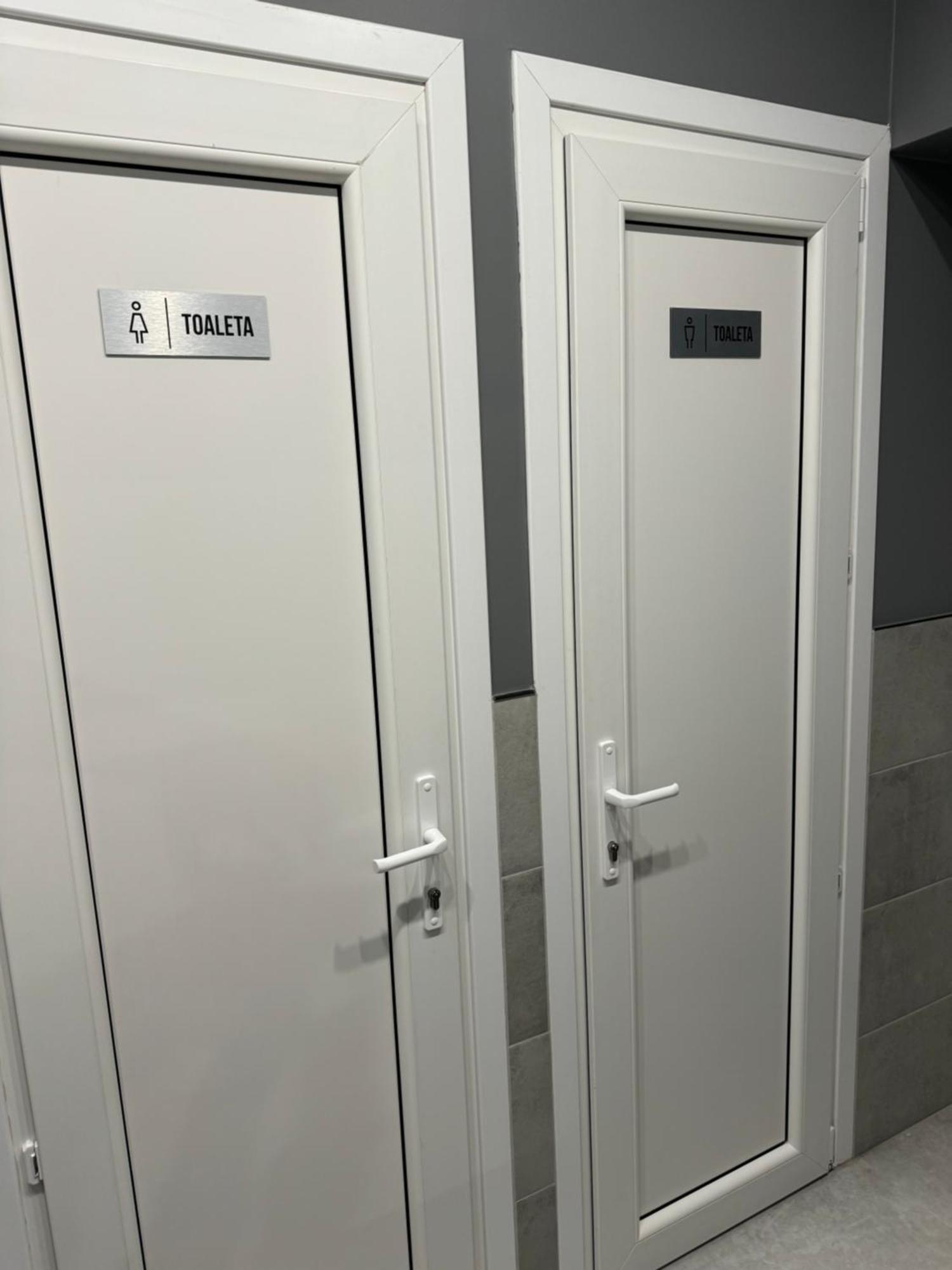 - 24h Parking